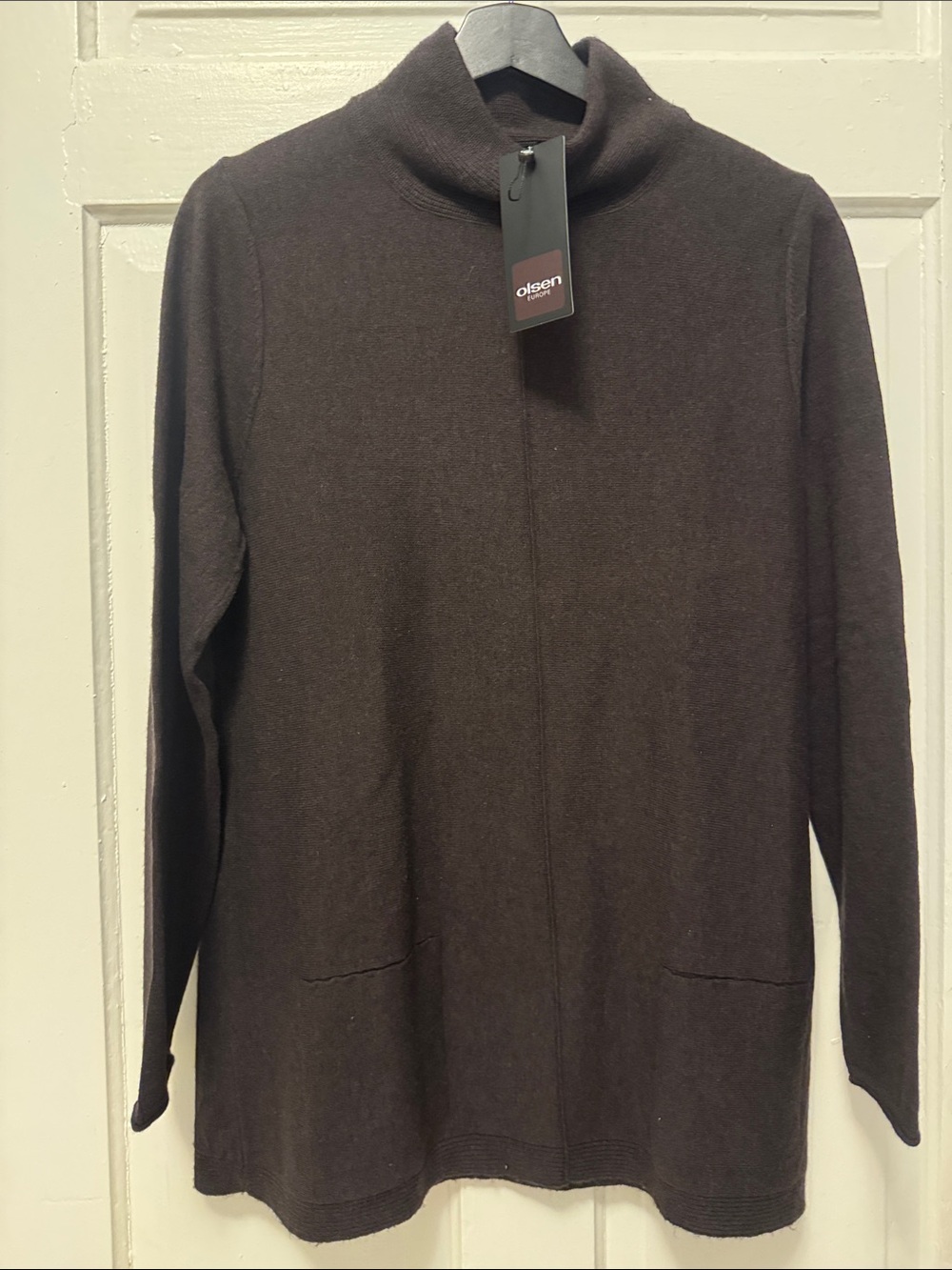 Women’s Brown Long-Sleeve Knit Sweater
